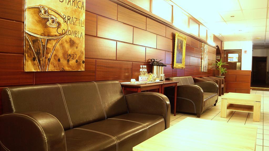 Hotel Rahlstedter Hof ฮัมบูร์ก ภายนอก รูปภาพ