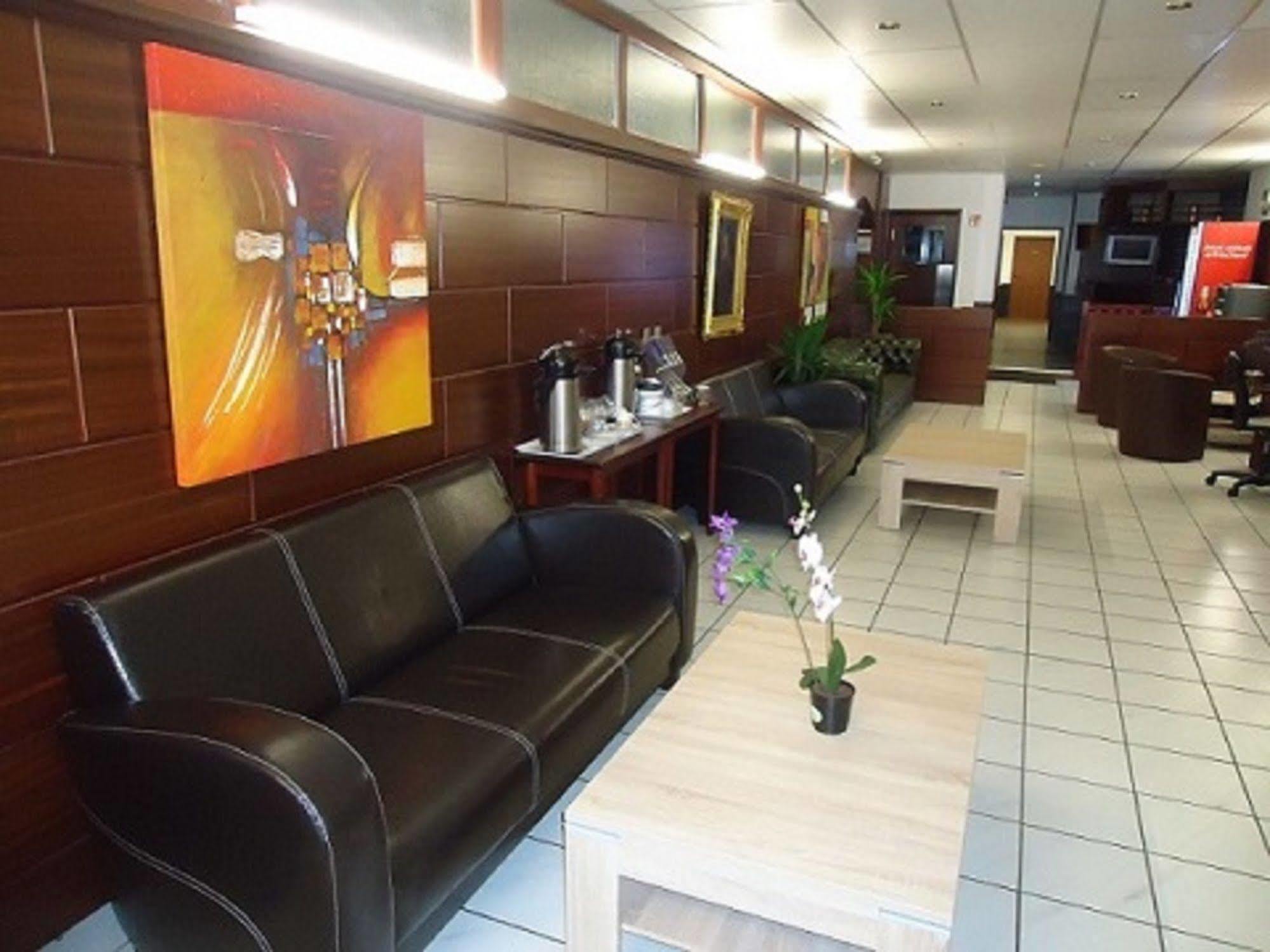 Hotel Rahlstedter Hof ฮัมบูร์ก ภายนอก รูปภาพ